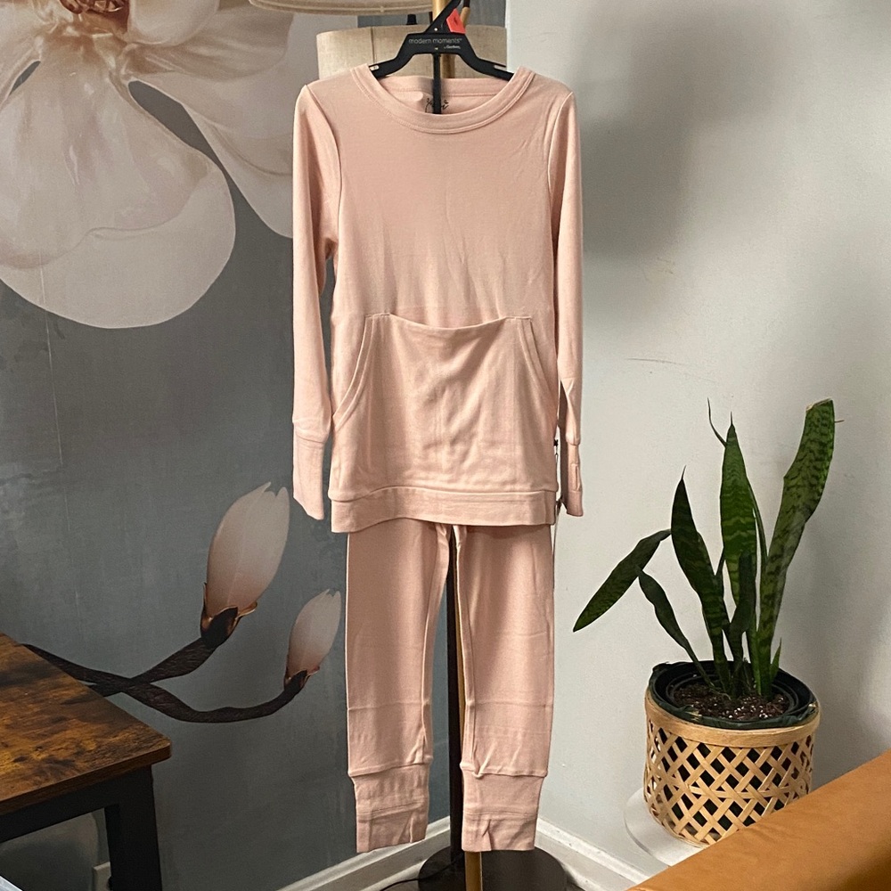 Goumi Neutral Bamboo blend Light Blush Two-Piece Loungewear Set‎ 5T
